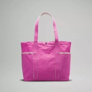 ISO Lululemon Daily Multi-Pocket Tote in Pow Pink